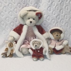 4 Piece Boyd Bear Frostbeary Family Collection